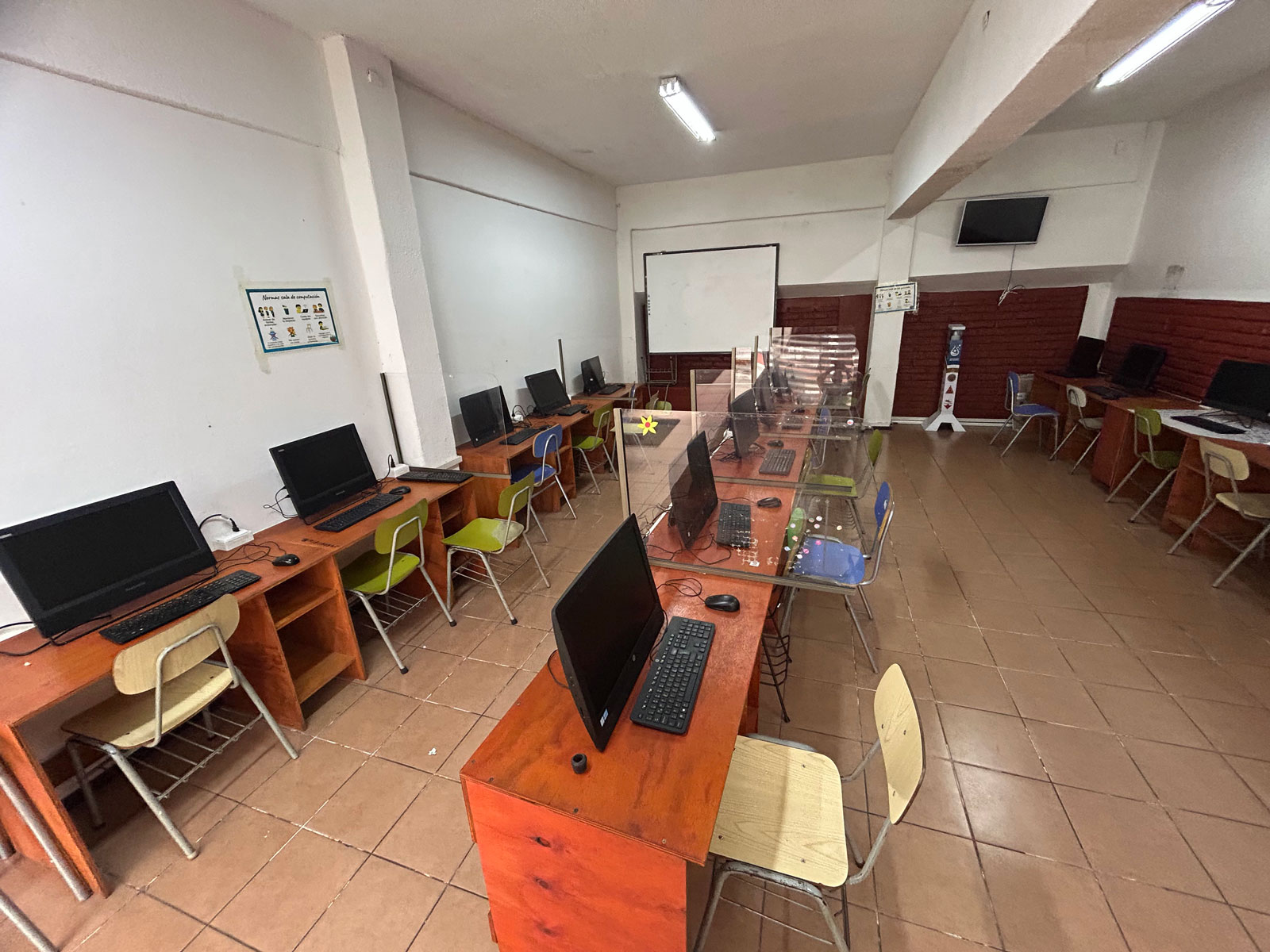 Nuestro colegio - IMG_1870.jpg